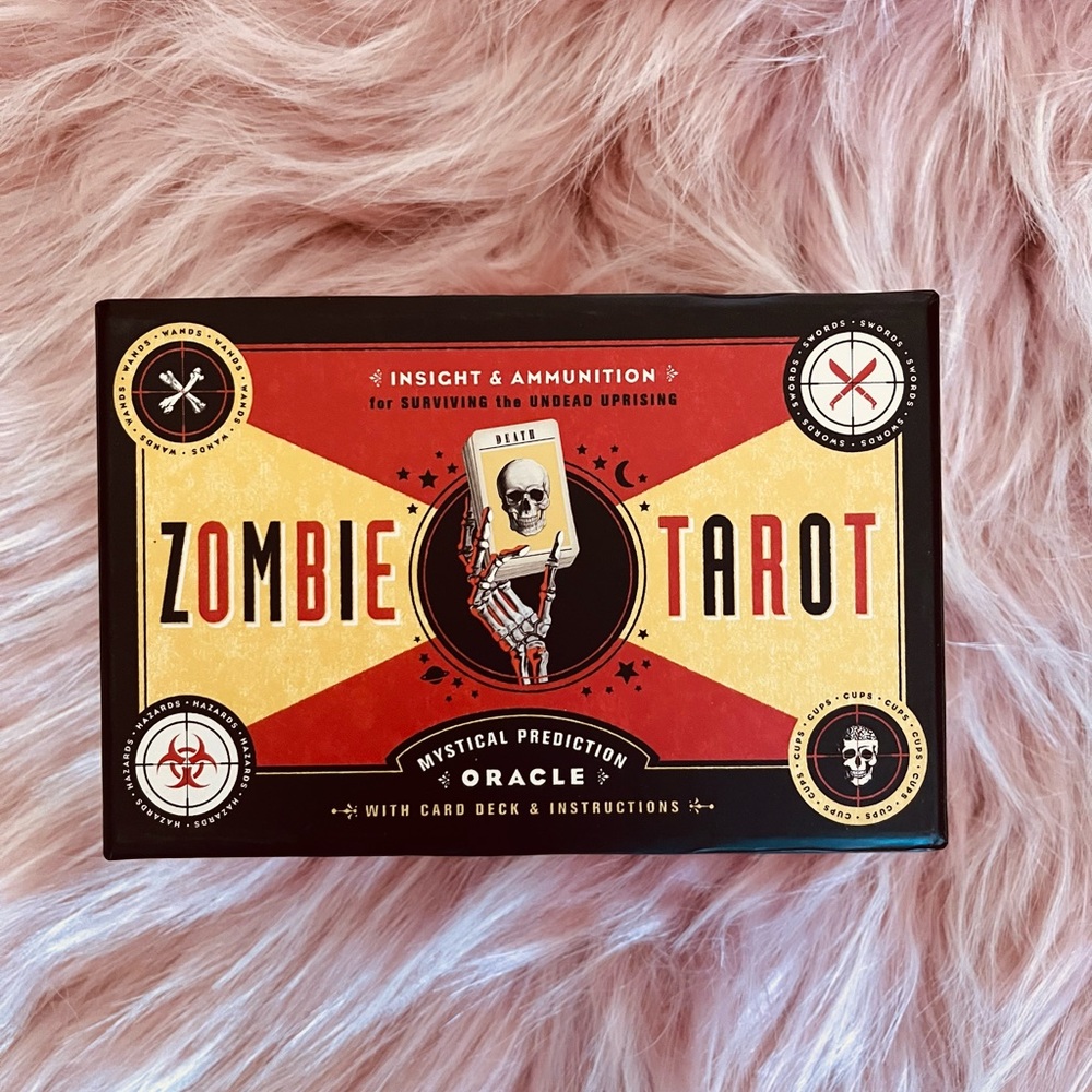 ZOMBIE TAROT - pristine condition!